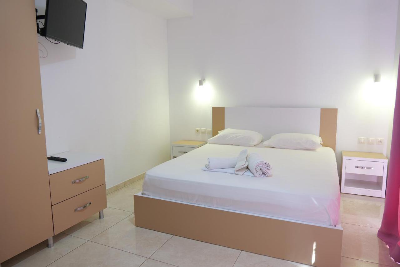 Vila Unique Aparthotel Ksamil Exterior photo