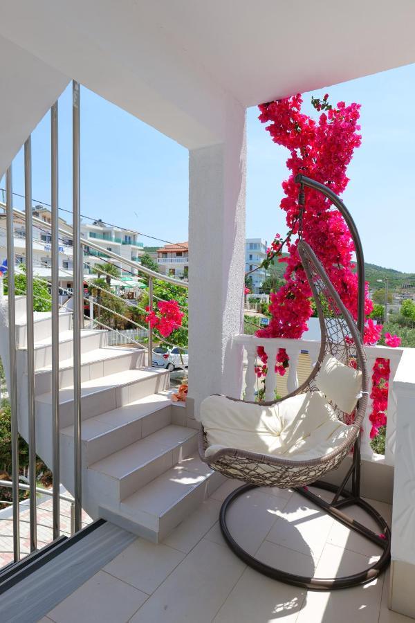 Vila Unique Aparthotel Ksamil Exterior photo